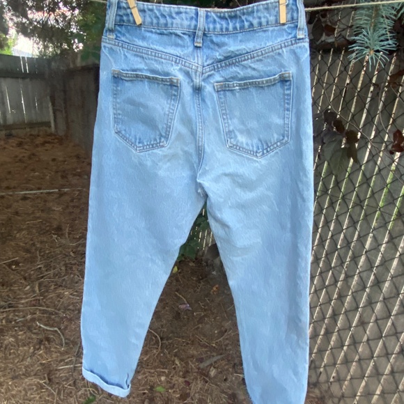 Rue 21 Denim Roll-Up Pants – Size 4 – $20  - Picture 5 of 6